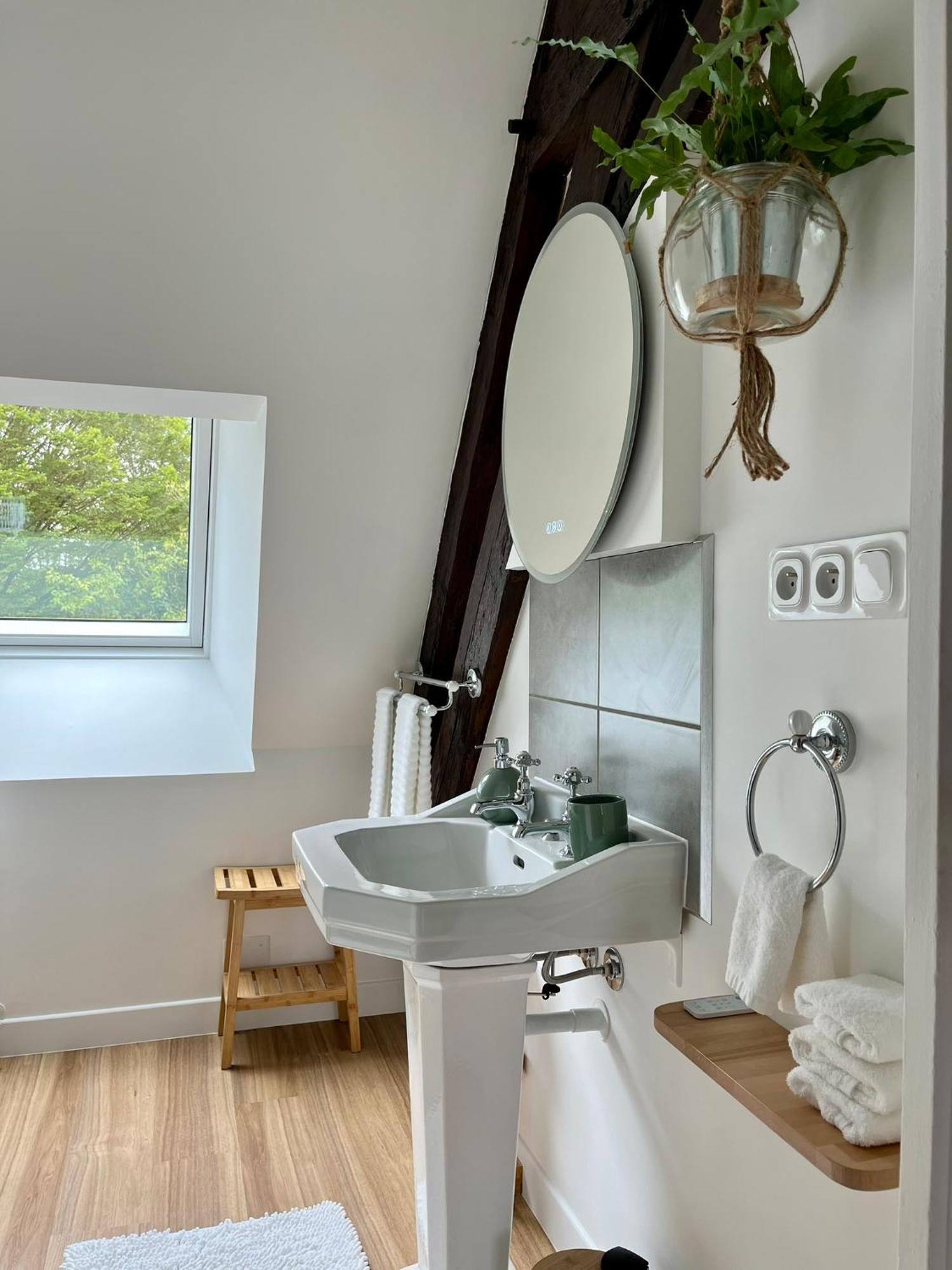 O2 Tours Bed and Breakfast Ourouer-les-Bourdelins Buitenkant foto